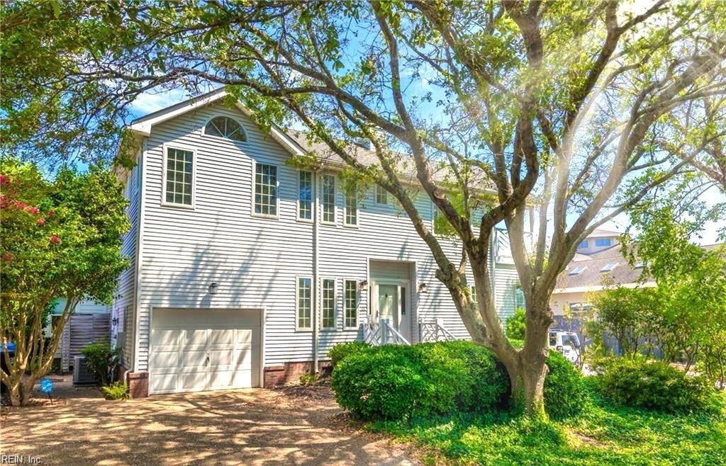 205 62nd ST, Virginia Beach, VA 23451