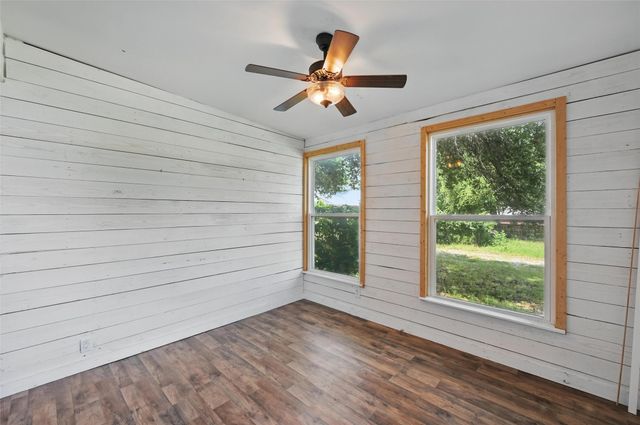 300 Little School Road, Kennedale, TX 76060
