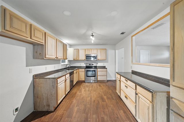 300 Little School Road, Kennedale, TX 76060