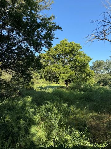 8801 Tx-59, Bowie, TX 76230