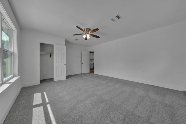 3265 Earle Drive, Haltom City, TX 76117
