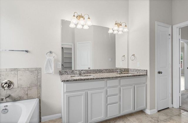 132 Vino Rossi RD, Georgetown, TX 78628