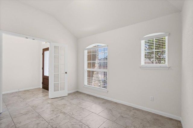 132 Vino Rossi RD, Georgetown, TX 78628