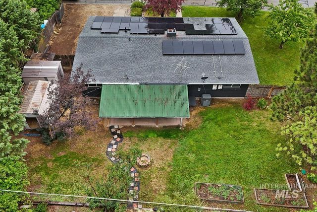 2110 S Broadmoor Dr, Boise, ID 83705
