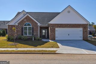 931 Park Place Street, Social Circle, GA 30025