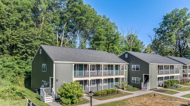 93 Henry Law Ave Unit 118, Dover, NH 03820