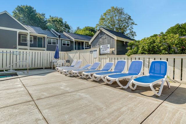 93 Henry Law Ave Unit 118, Dover, NH 03820
