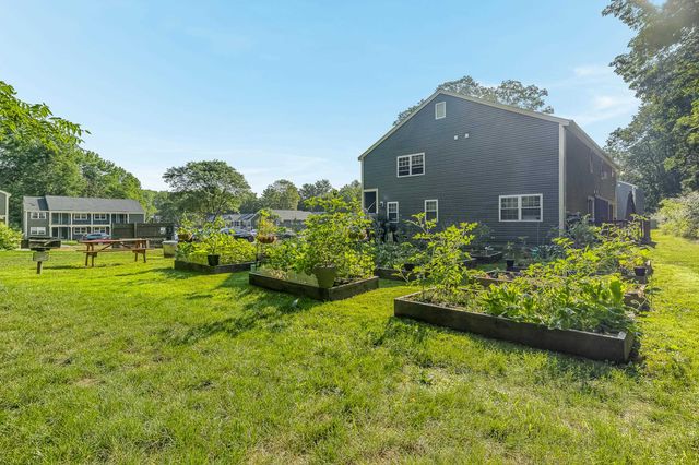 93 Henry Law Ave Unit 118, Dover, NH 03820