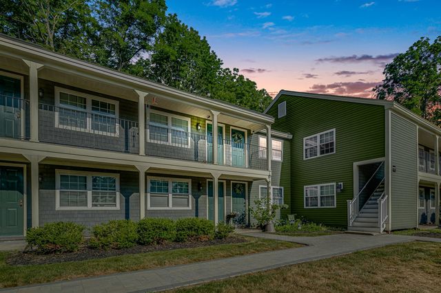 93 Henry Law Ave Unit 118, Dover, NH 03820