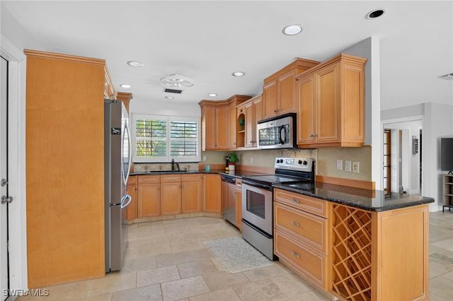 27061 Homewood DR, Bonita Springs, FL 34135