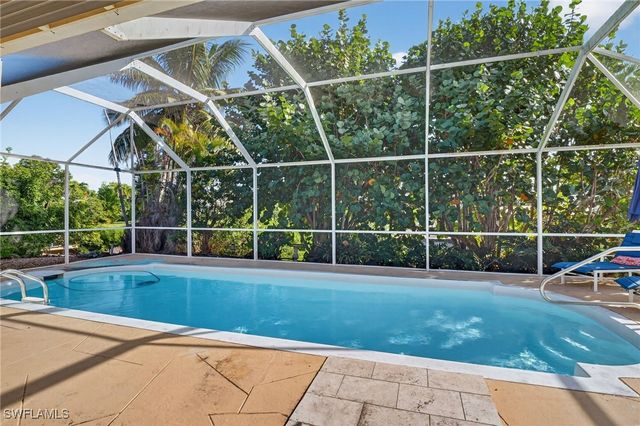 27061 Homewood DR, Bonita Springs, FL 34135