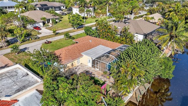 27061 Homewood DR, Bonita Springs, FL 34135