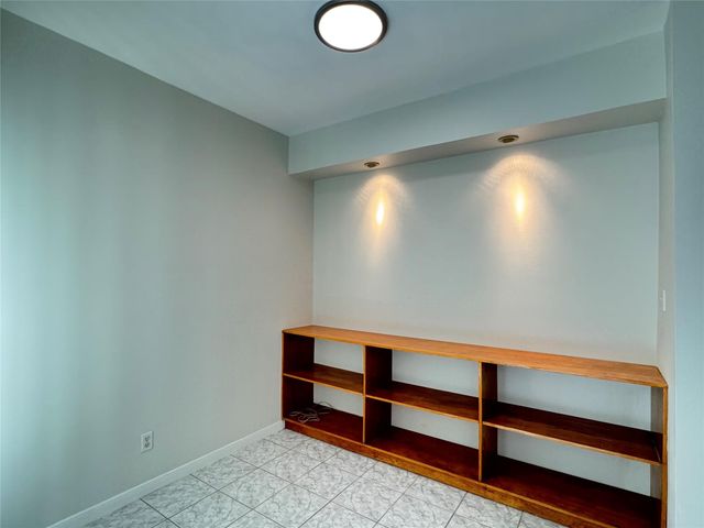 6500 Harbor Town Drive 2905, Houston, TX 77036