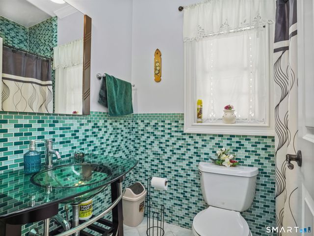 56 Barholm Avenue, Stamford, CT 06907