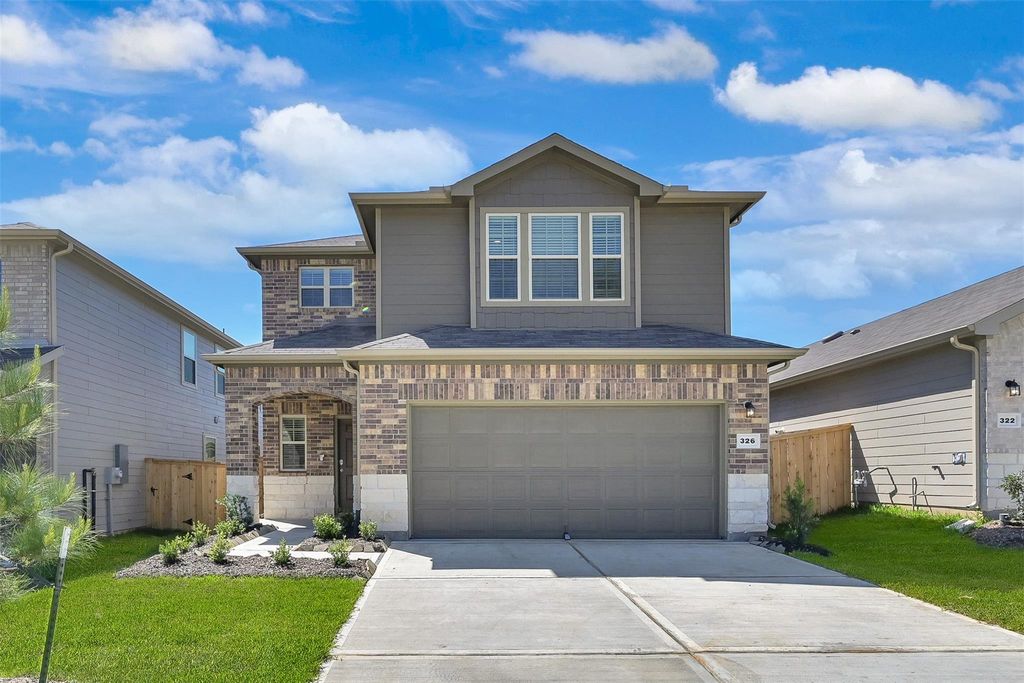326 Maple Bark Trail, Conroe, TX 77378