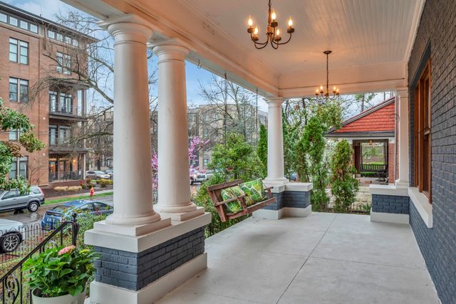 1619 18th Ave, S, Nashville, TN 37212