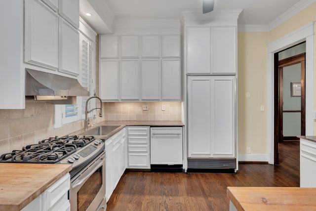 1619 18th Ave, S, Nashville, TN 37212