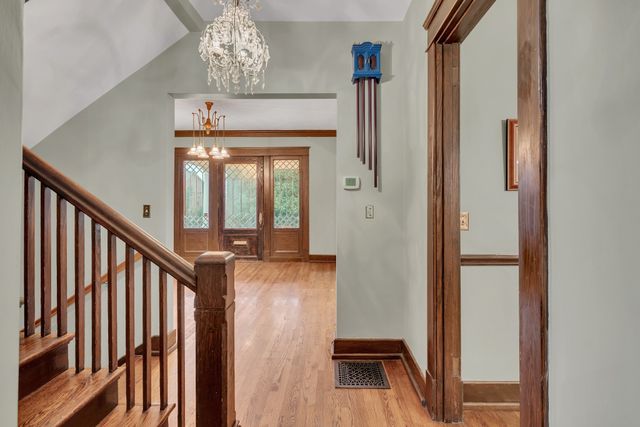 1619 18th Ave, S, Nashville, TN 37212