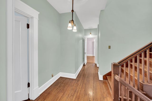 1619 18th Ave, S, Nashville, TN 37212