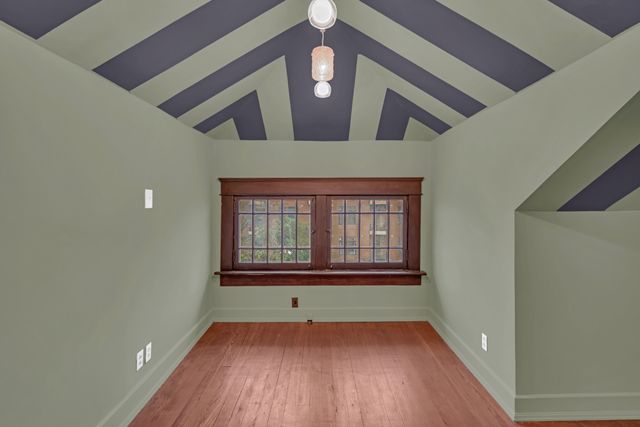 1619 18th Ave, S, Nashville, TN 37212