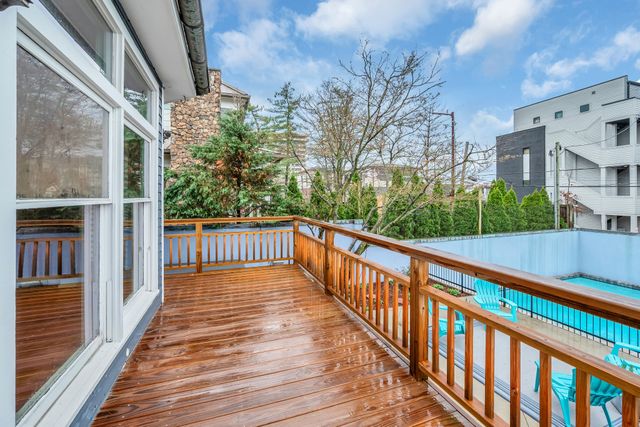 1619 18th Ave, S, Nashville, TN 37212