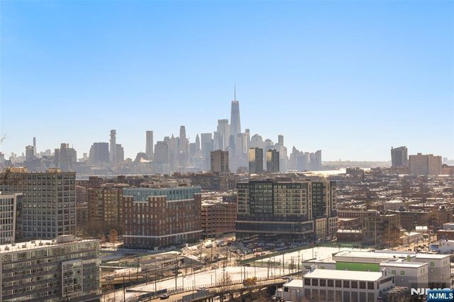 350 Mountain Road 2, Union City, NJ 07087