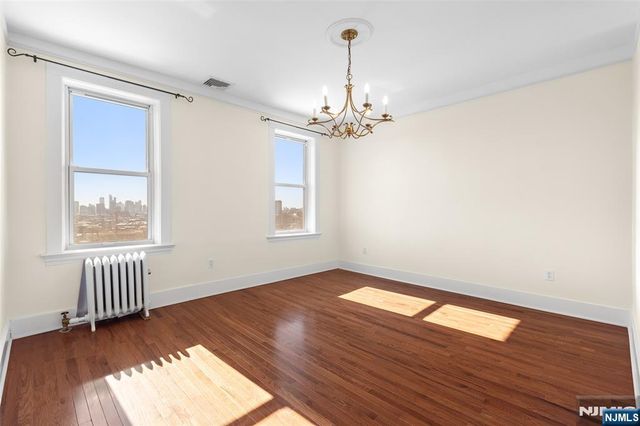 350 Mountain Road 2, Union City, NJ 07087