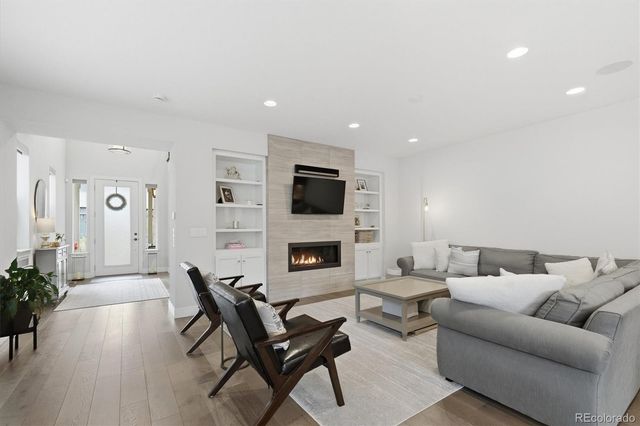 1164 S Lincoln Street, Denver, CO 80210