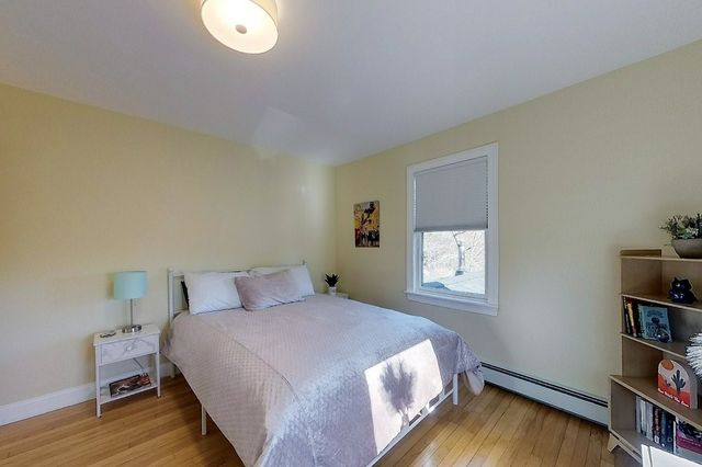 2 E Boulevard 2, Middletown, RI 02842