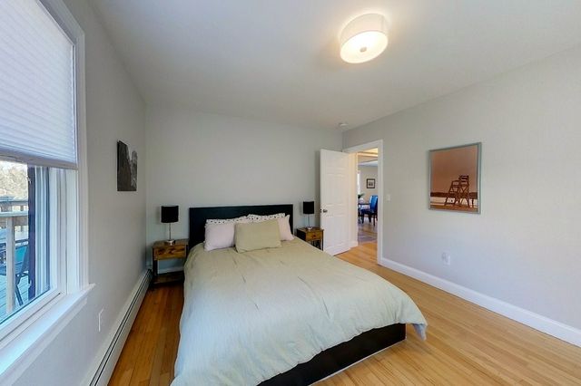 2 E Boulevard 2, Middletown, RI 02842