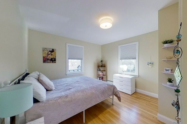 2 E Boulevard 2, Middletown, RI 02842