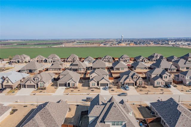 961 Waterview Drive, Prosper, TX 75078