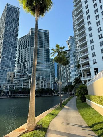 701 Brickell Key Blvd 910, Miami, FL 33131