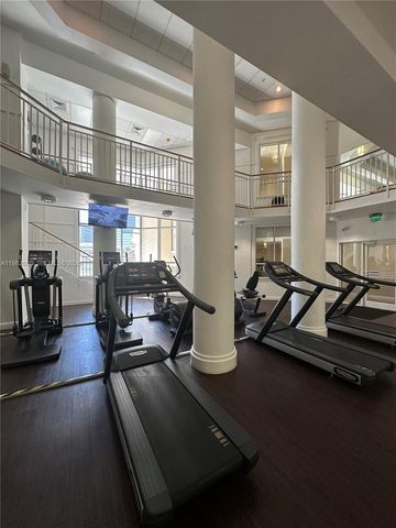 701 Brickell Key Blvd 910, Miami, FL 33131