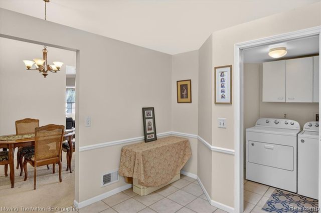 7127 Danbrooke Court, West Bloomfield, MI 48322