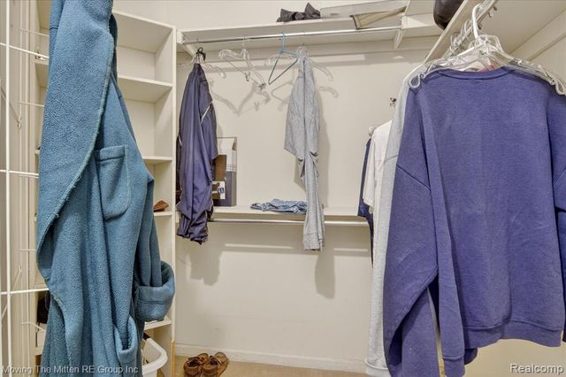 7127 Danbrooke Court, West Bloomfield, MI 48322