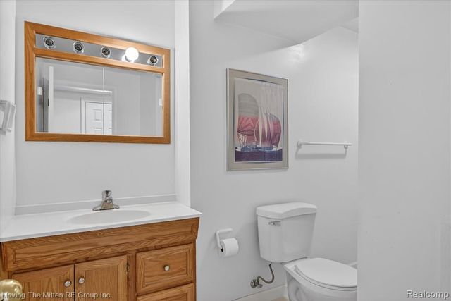 7127 Danbrooke Court, West Bloomfield, MI 48322