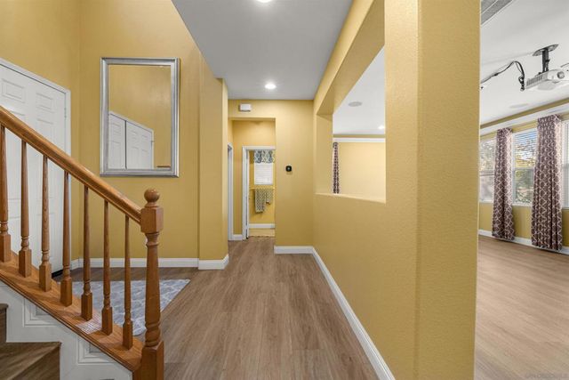 5713 Canoe Dr, Corona, CA 92880