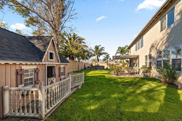 5713 Canoe Dr, Corona, CA 92880