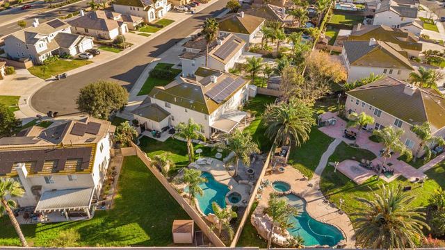 5713 Canoe Dr, Corona, CA 92880