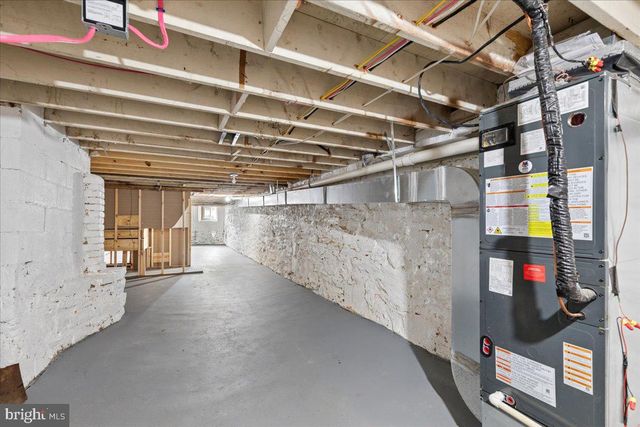 822 E NORTH AVE, Baltimore, MD 21202
