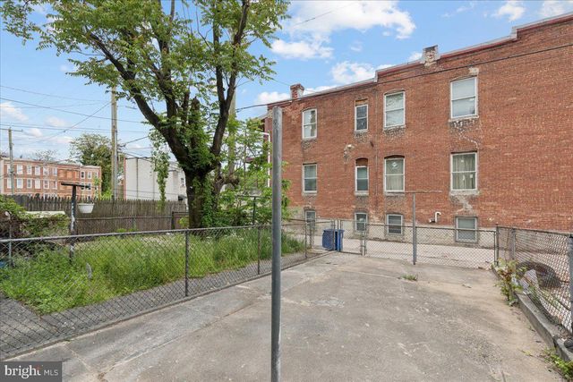 822 E NORTH AVE, Baltimore, MD 21202