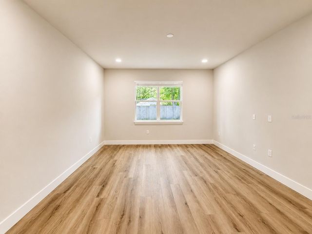 807 SANTA BARBARA DRIVE, Sanford, FL 32773