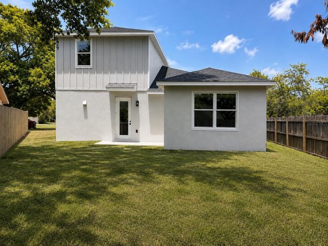 807 SANTA BARBARA DRIVE, Sanford, FL 32773