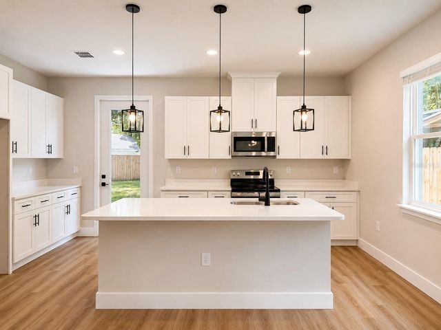 807 SANTA BARBARA DRIVE, Sanford, FL 32773