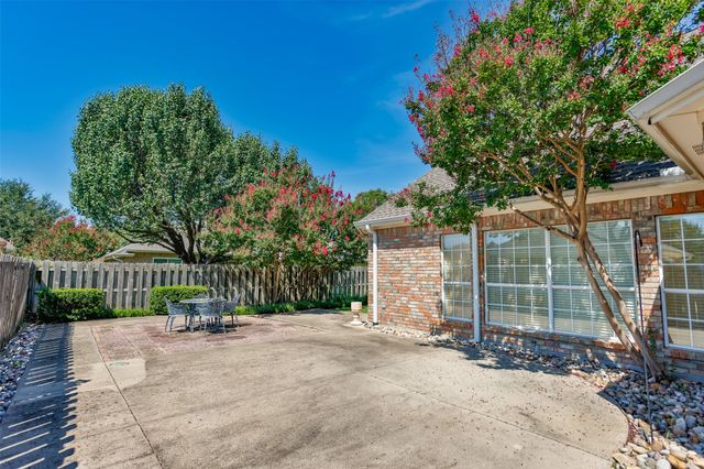 913 Mesquite Street, Gainesville, TX 76240