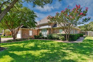 913 Mesquite Street, Gainesville, TX 76240