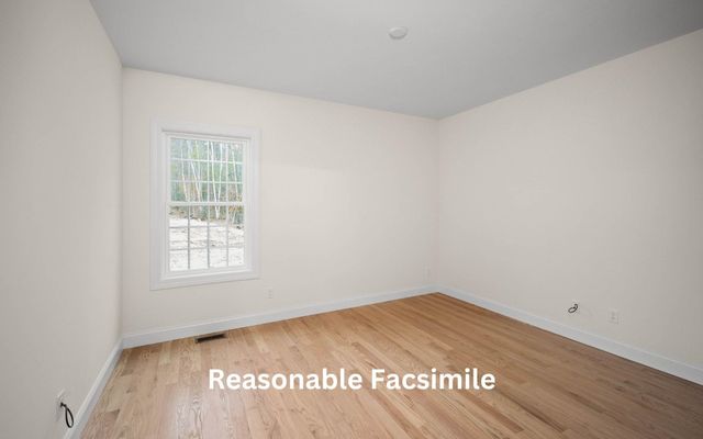 88 Lantern Drive, Sandown, NH 03873