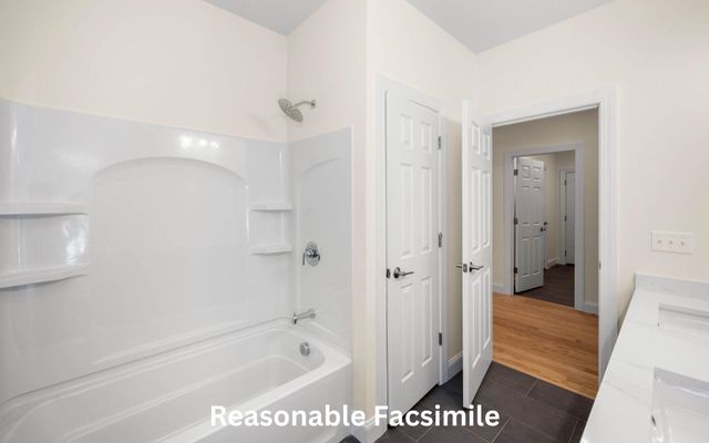 88 Lantern Drive, Sandown, NH 03873