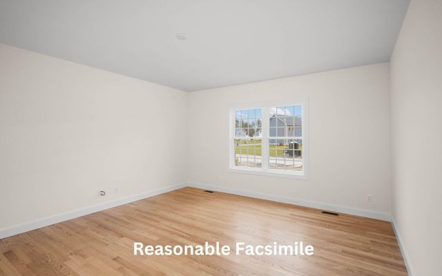 88 Lantern Drive, Sandown, NH 03873